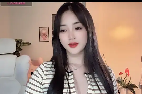  Aimy  online show from November 24, 2025, 6:30 pm