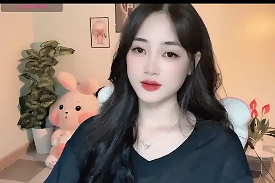  Aimy  online show from October 29, 2025, 5:01 pm