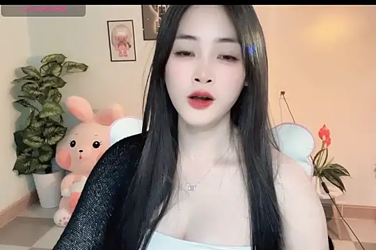  Aimy  online show from November 22, 2025, 4:22 am