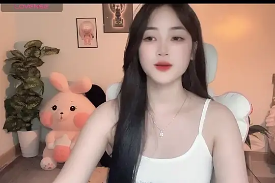  Aimy  online show from September 22, 2025, 4:24 pm