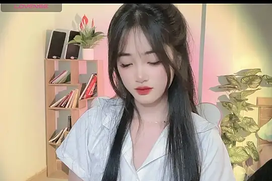  Aimy  online show from March 7, 2025, 6:57 am