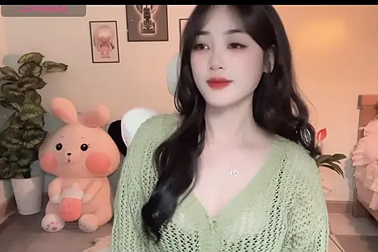  Aimy  online show from October 4, 2025, 3:35 pm