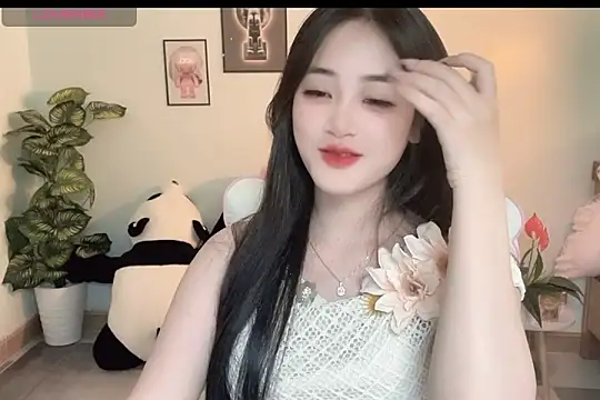  Aimy  online show from September 21, 2025, 4:06 am