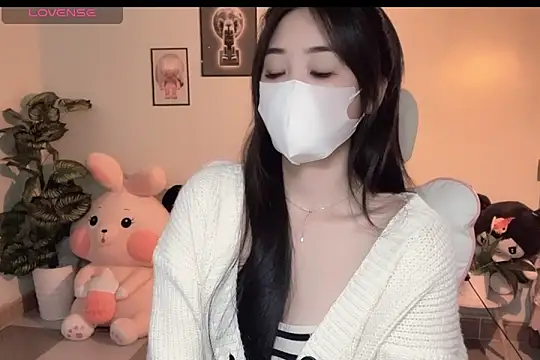  Aimy  online show from January 10, 2026, 6:03 pm