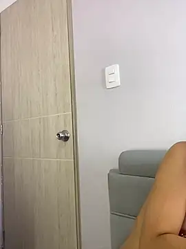 Snapshot of AmmyJones_ chatting on October 3, 2025, 7:37 pm AmmyJones  online show from October 3, 2025, 7:37 pm