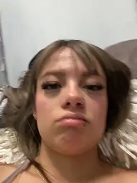 Snapshot of AmmyJones_ chatting on October 21, 2025, 6:29 pm AmmyJones  online show from October 21, 2025, 6:29 pm