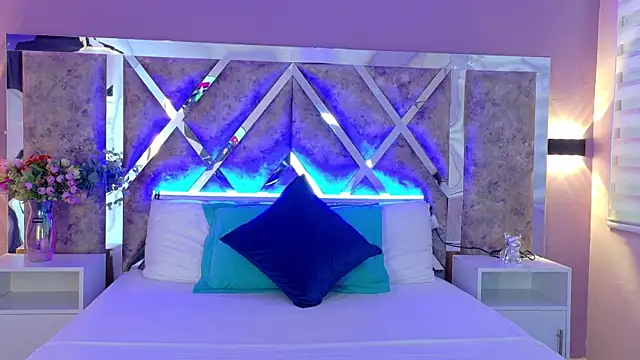 Snapshot of AmmyJones_ chatting on September 22, 2025, 6:03 pm AmmyJones  online show from September 22, 2025, 6:03 pm