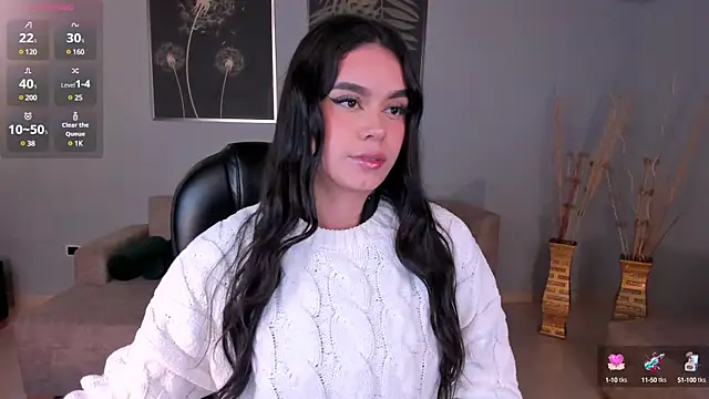 VeronicaCruz  online show from February 26, 2025, 4:19 am