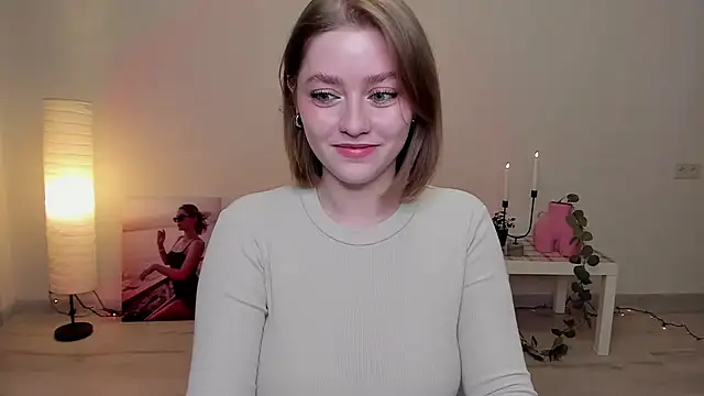 Snapshot of AidaPerry chatting on January 13, 2025, 1:28 pm AidaPerry online show from January 13, 2025, 1:28 pm
