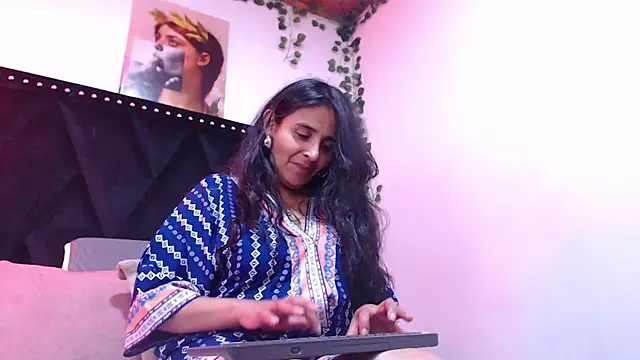 Snapshot of _Marcela__ chatting on September 17, 2025, 12:29 pm  Marcela   online show from September 17, 2025, 12:29 pm