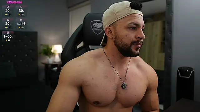 Snapshot of Martin_Logan chatting on October 11, 2025, 12:11 am Martin Logan online show from October 11, 2025, 12:11 am