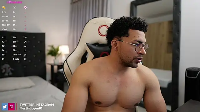 Snapshot of Martin_Logan chatting on March 17, 2025, 11:13 pm Martin Logan online show from March 17, 2025, 11:13 pm