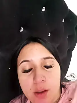 Juanamd1 online show from September 25, 2025, 11:27 am