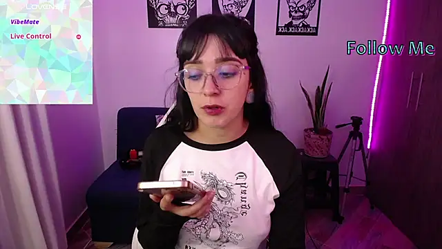 Snapshot of hibridaaa20 chatting on September 29, 2025, 11:21 pm hibridaaa20 online show from September 29, 2025, 11:21 pm