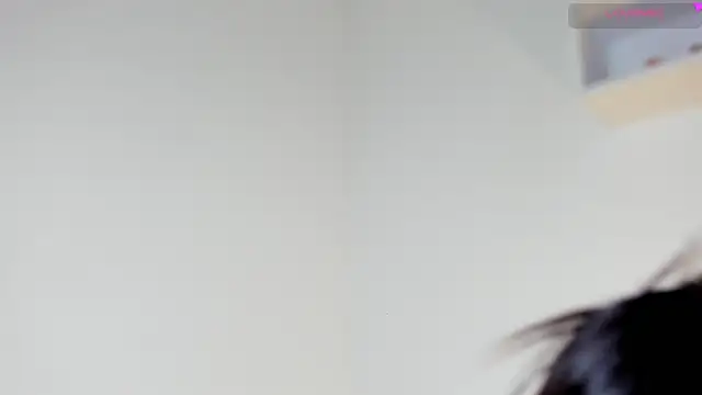 Snapshot of sofia_quiros chatting on February 12, 2025, 12:05 am sofia quiros online show from February 12, 2025, 12:05 am