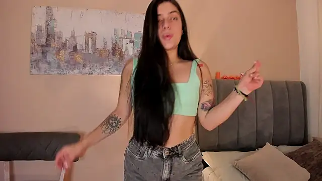 Snapshot of dakotaa__ chatting on October 16, 2025, 8:06 pm dakotaa   online show from October 16, 2025, 8:06 pm