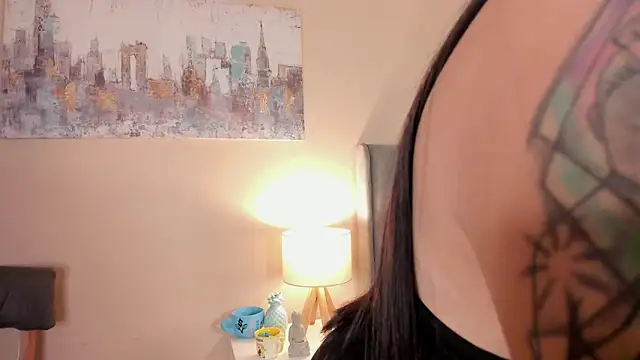 Snapshot of dakotaa__ chatting on October 28, 2025, 8:30 pm dakotaa   online show from October 28, 2025, 8:30 pm