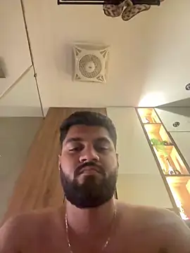 shrreyyyy online show from March 5, 2026, 8:49 pm