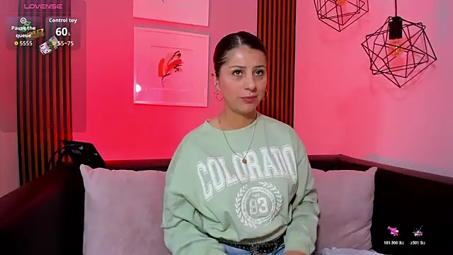 Snapshot of Nahiajhonson_ chatting on February 16, 2026, 11:53 am Nahiajhonson online show from February 16, 2026, 11:53 am