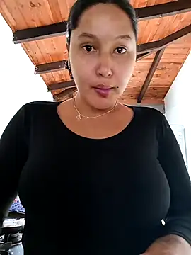 SamaraJay1 online show from October 8, 2025, 3:57 pm