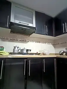 Snapshot of coral_smitth chatting on September 27, 2025, 1:45 am coral smitth online show from September 27, 2025, 1:45 am