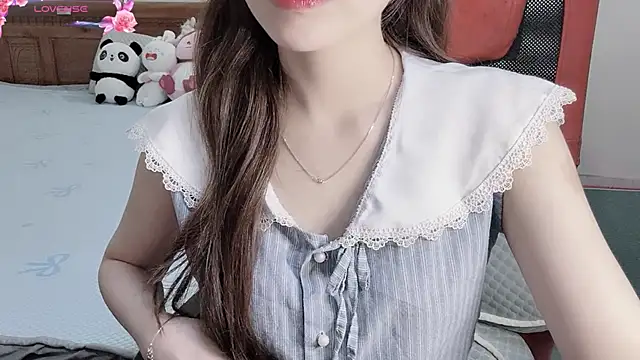 TrinhH Nabbi online show from April 14, 2026, 2:33 pm