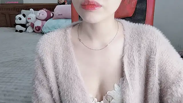 TrinhH Nabbi online show from January 10, 2026, 2:56 pm