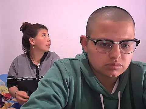 Snapshot of tatsumi_nao chatting on January 22, 2025, 8:28 pm tatsumi nao online show from January 22, 2025, 8:28 pm