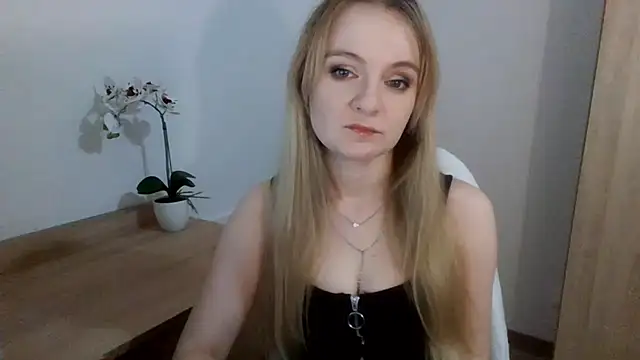 AlmaHoney online show from February 4, 2025, 4:08 pm