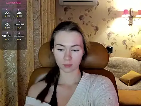 Snapshot of MadeleineWiliams chatting on October 11, 2025, 3:29 am MadeleineWiliams online show from October 11, 2025, 3:29 am