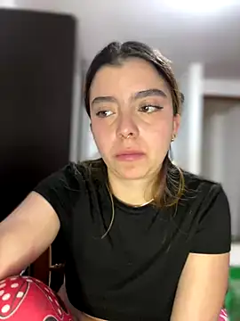 Cloew Marz online show from September 23, 2025, 6:04 pm