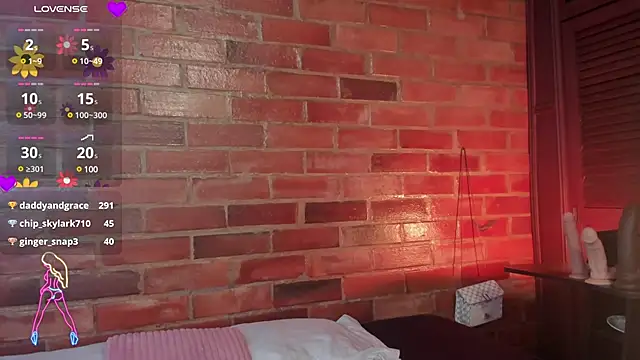 Snapshot of crystalvazquez chatting on March 2, 2025, 2:15 pm crystalvazquez online show from March 2, 2025, 2:15 pm