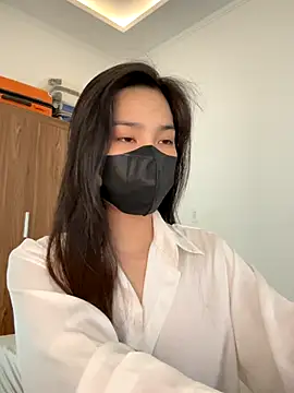 Snapshot of Lilisa_miu chatting on October 3, 2025, 6:59 am Lilisa miu online show from October 3, 2025, 6:59 am