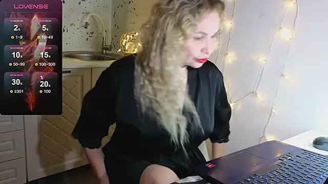 DannyBB  online show from September 21, 2025, 7:52 pm