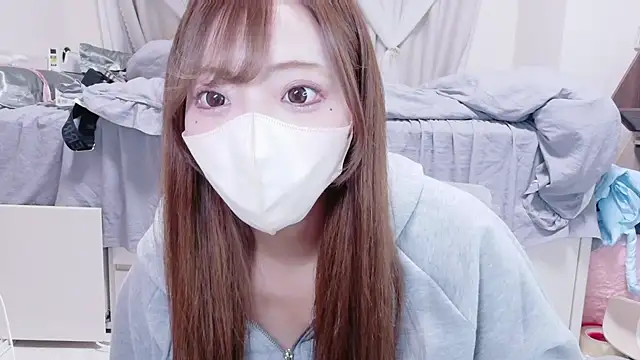 Snapshot of _chanMOMO_ chatting on September 30, 2025, 4:13 pm  chanMOMO  online show from September 30, 2025, 4:13 pm