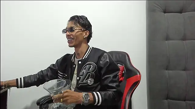 TommyGun 22 online show from March 19, 2026, 11:49 pm