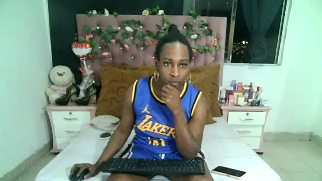 Snapshot of ValeriaTsx chatting on September 18, 2025, 4:04 am ValeriaTsx online show from September 18, 2025, 4:04 am