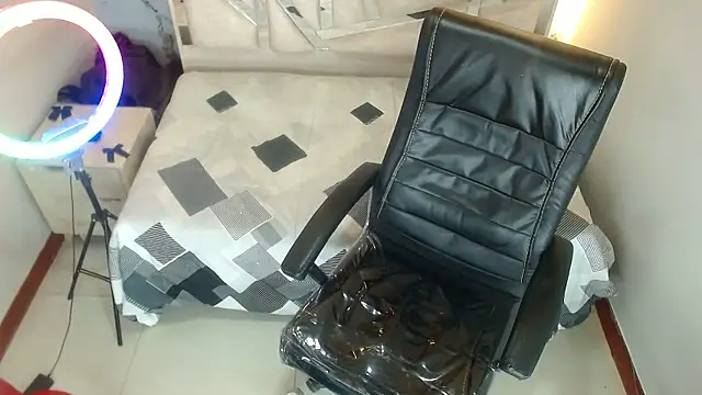 Salome Milf202 online show from January 9, 2026, 3:57 am