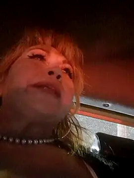 Kazsandraa online show from May 15, 2026, 3:04 am