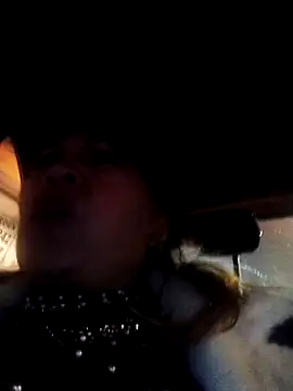 Snapshot of Kazsandraa chatting on September 30, 2025, 3:23 am Kazsandraa online show from September 30, 2025, 3:23 am