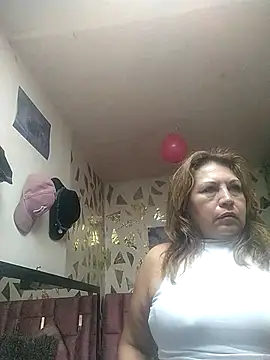 Kazsandraa online show from February 21, 2026, 3:30 am