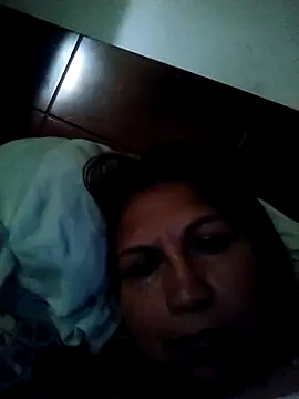 Snapshot of Kazsandraa chatting on October 10, 2025, 7:36 pm Kazsandraa online show from October 10, 2025, 7:36 pm