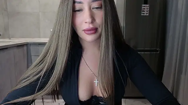 Snapshot of Cinderella____ chatting on October 22, 2025, 6:51 pm Cinderella online show from October 22, 2025, 6:51 pm