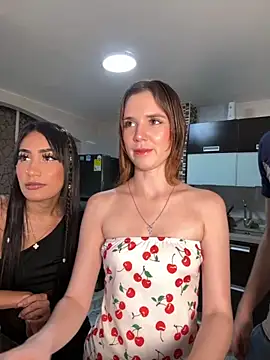 Snapshot of samantha_kevin chatting on September 20, 2025, 3:55 am samantha kevin online show from September 20, 2025, 3:55 am