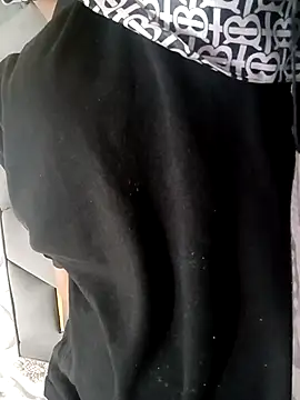 HEENA 022 online show from October 9, 2025, 5:52 am