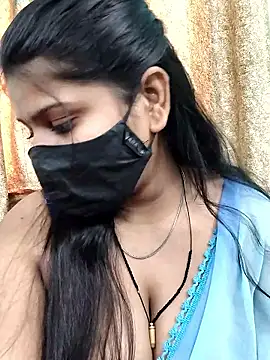 Hotty-simran online show from December 19, 2025, 5:00 am