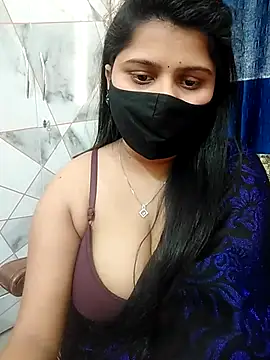 Hotty-simran online show from February 25, 2025, 8:36 am