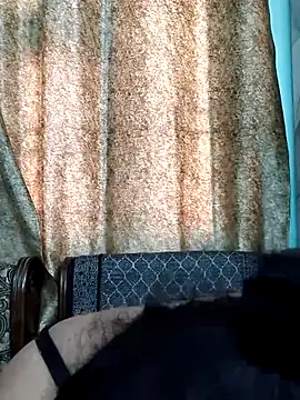 Hotty-simran online show from February 7, 2026, 4:42 am