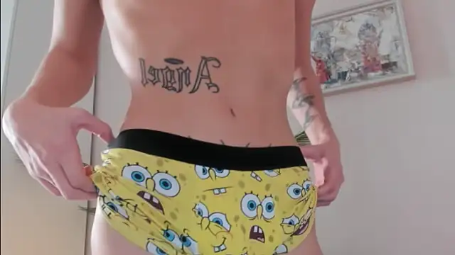 Snapshot of agelandreww chatting on September 19, 2025, 11:36 am agelandreww online show from September 19, 2025, 11:36 am