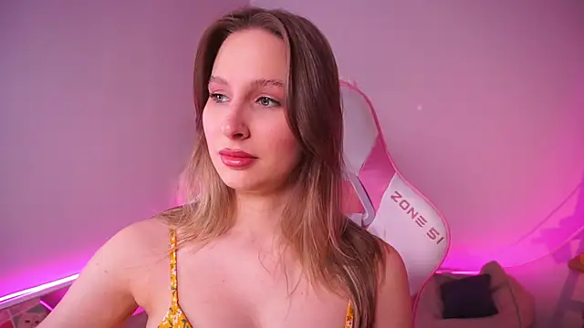 AnnLevine online show from November 28, 2025, 2:28 pm